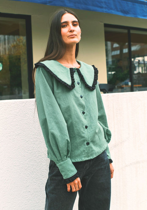 Blusa Cosmopolita Linen Rosario
