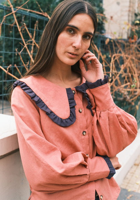 Blusa Cosmopolita Linen Daniela