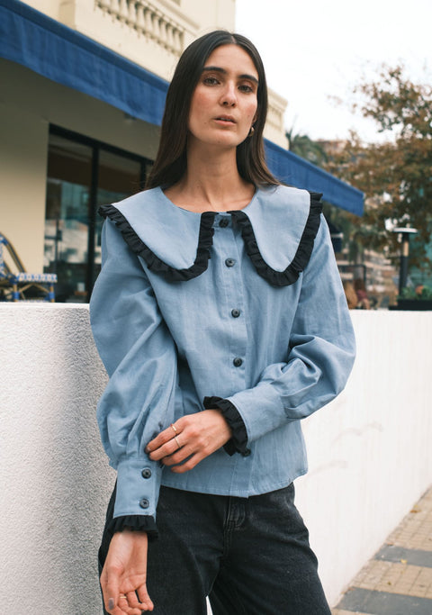 Blusa Cosmopolita Linen Martina